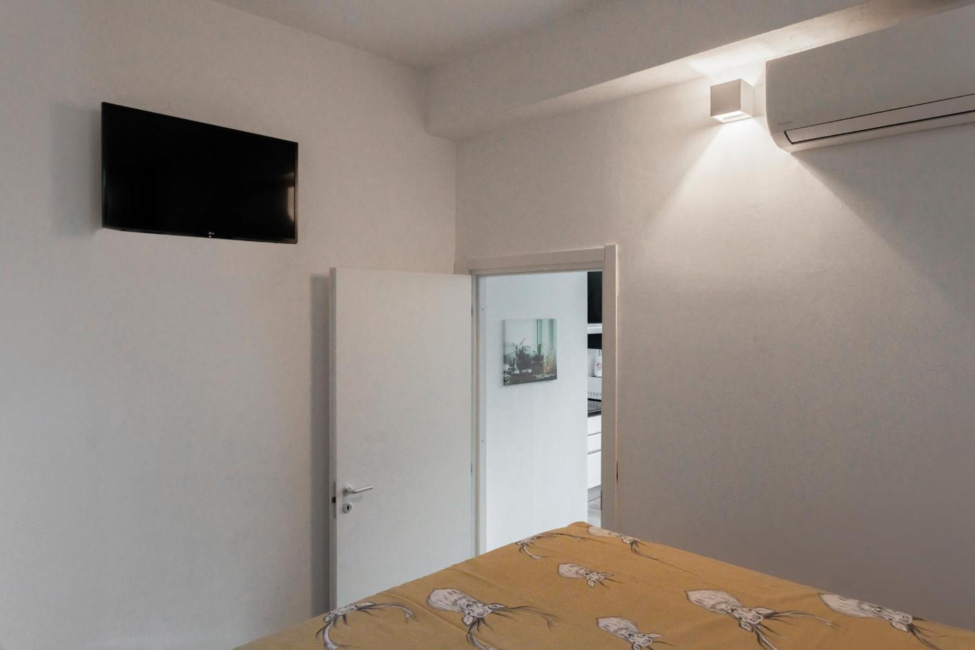 Appartement Elegant Sweet - Milan, 15 Minute Duomo *
